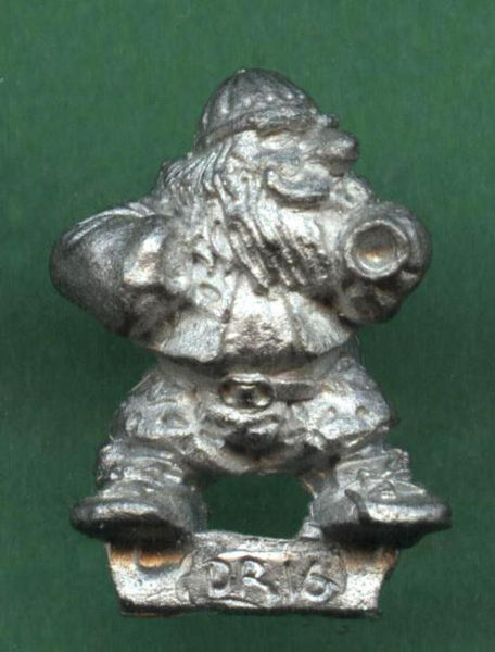 File:MAR-Plug-002.jpg